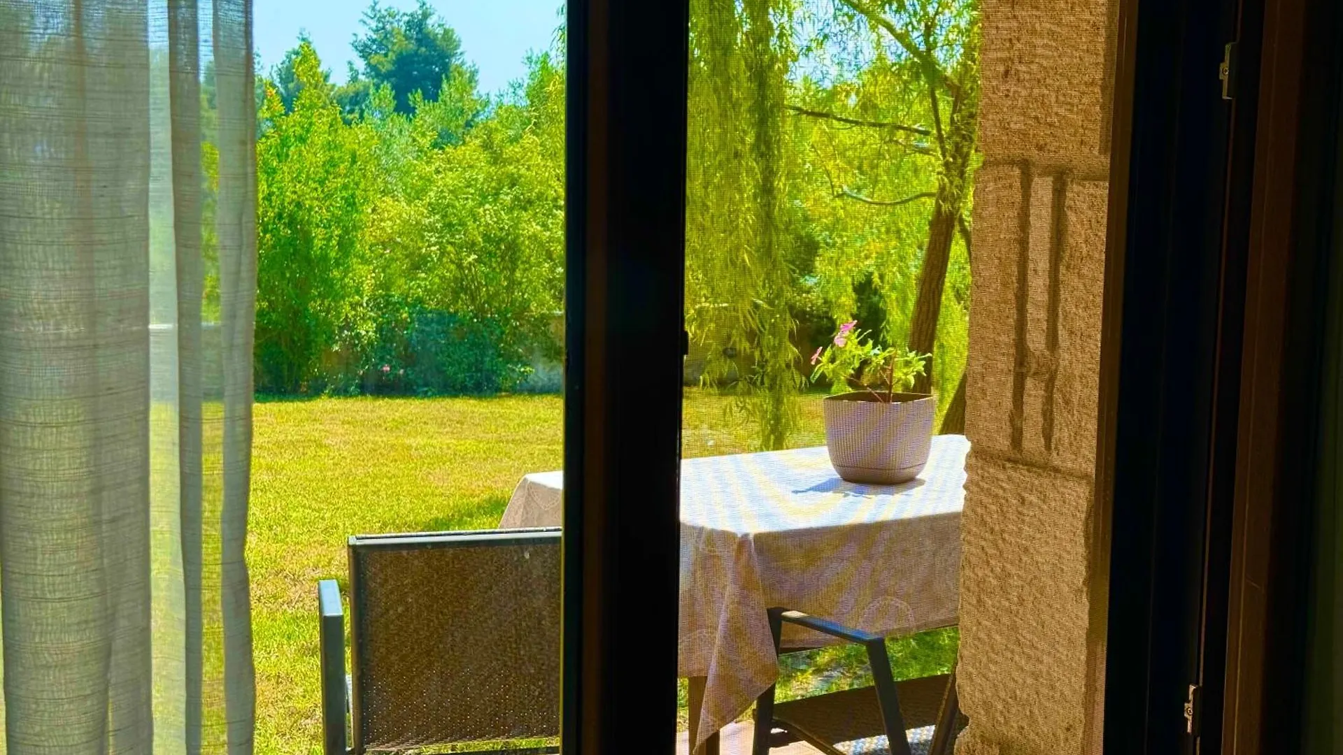 Comfort Villa With Garden And View Kriopigi