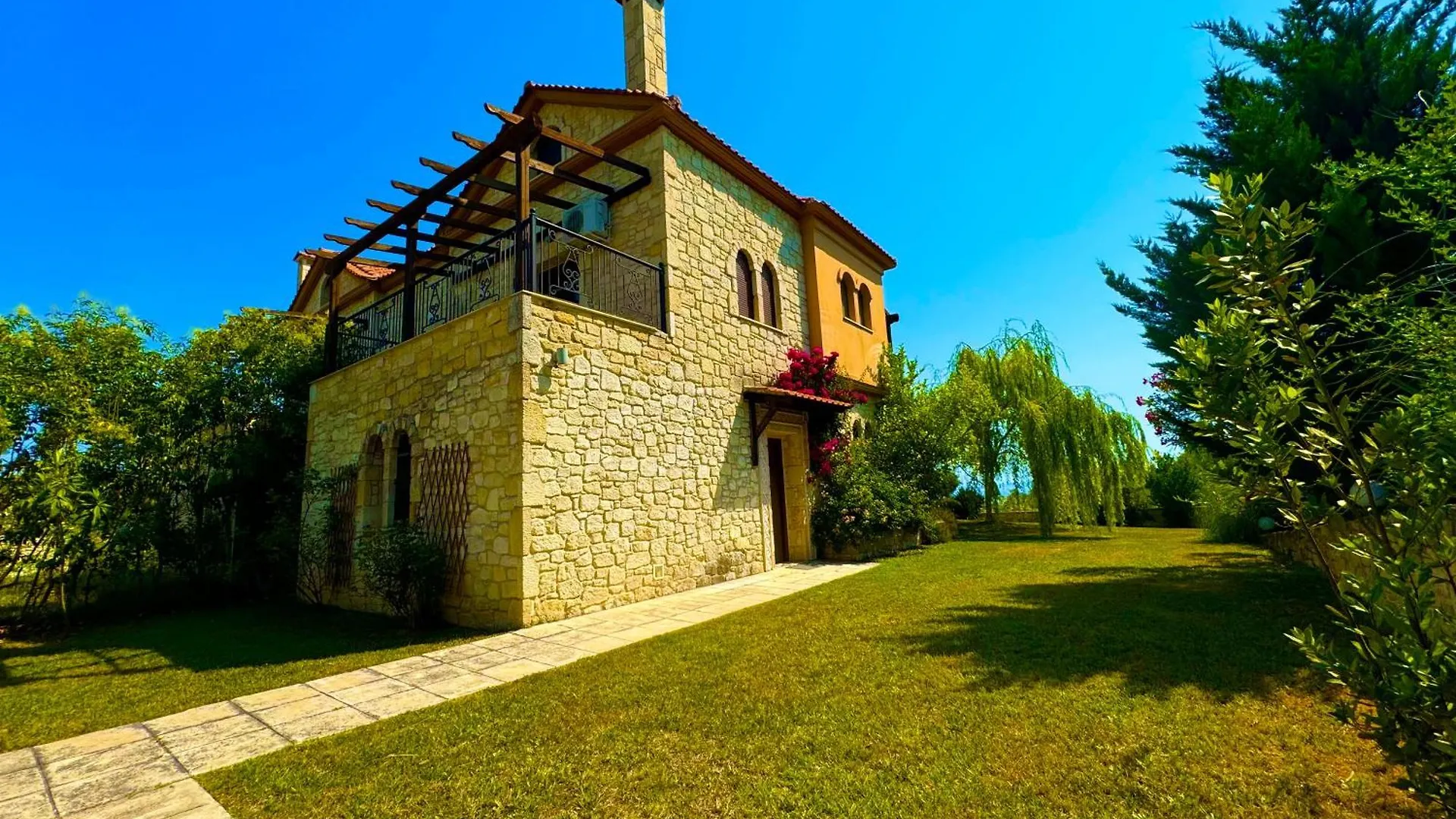 Comfort Villa With Garden And View Kriopigi